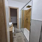 Village 托雷斯港